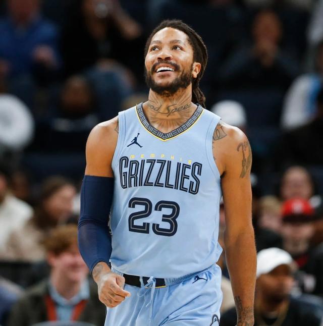 kaiyun-灰熊裁掉罗斯 35岁老将来到退役边缘？