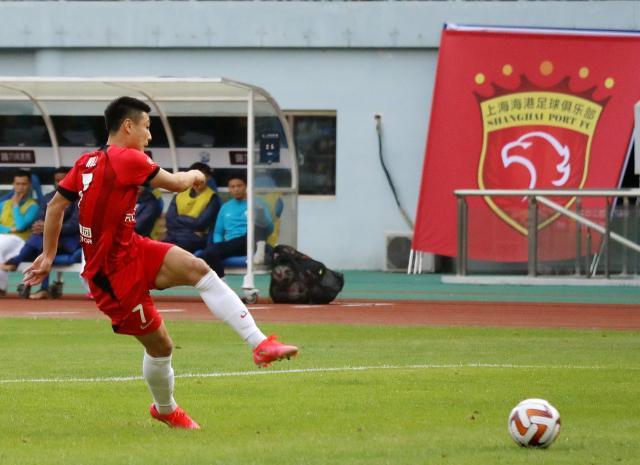 开云-武磊5球1助登顶射手榜 本赛季已为海港抢下10分