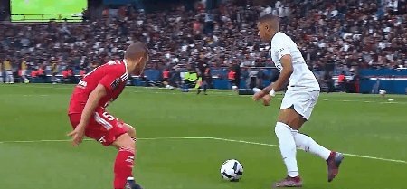 1662826371143091920.gif psg 4.gif