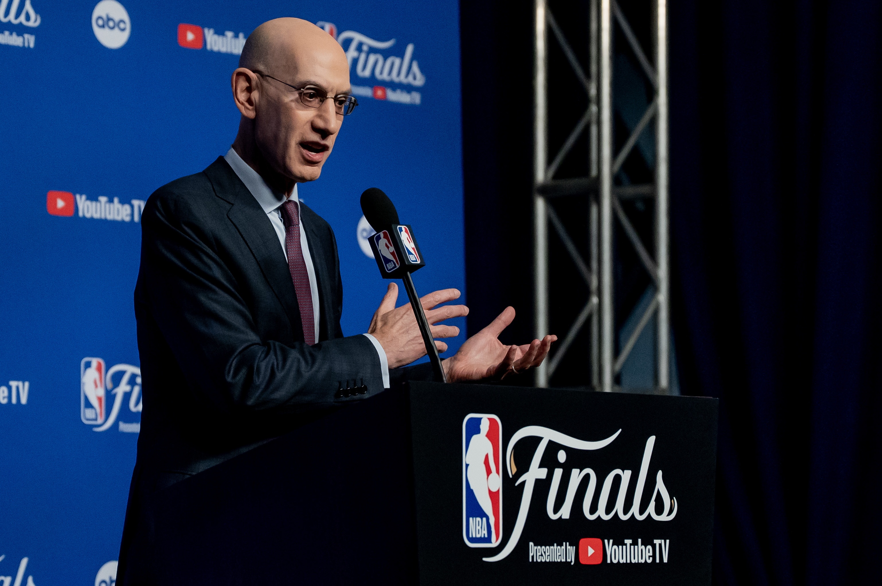 kaiyun-赛季报销谁最惨？火箭连失两大将 ACL重灾区 巴特勒遗憾比尔唏嘘