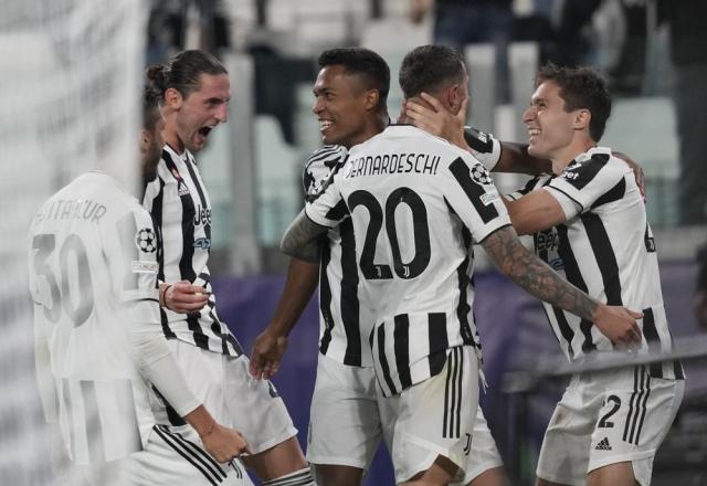 ad600c3ee38dee4a9122ad4de357c410juventus.jpeg