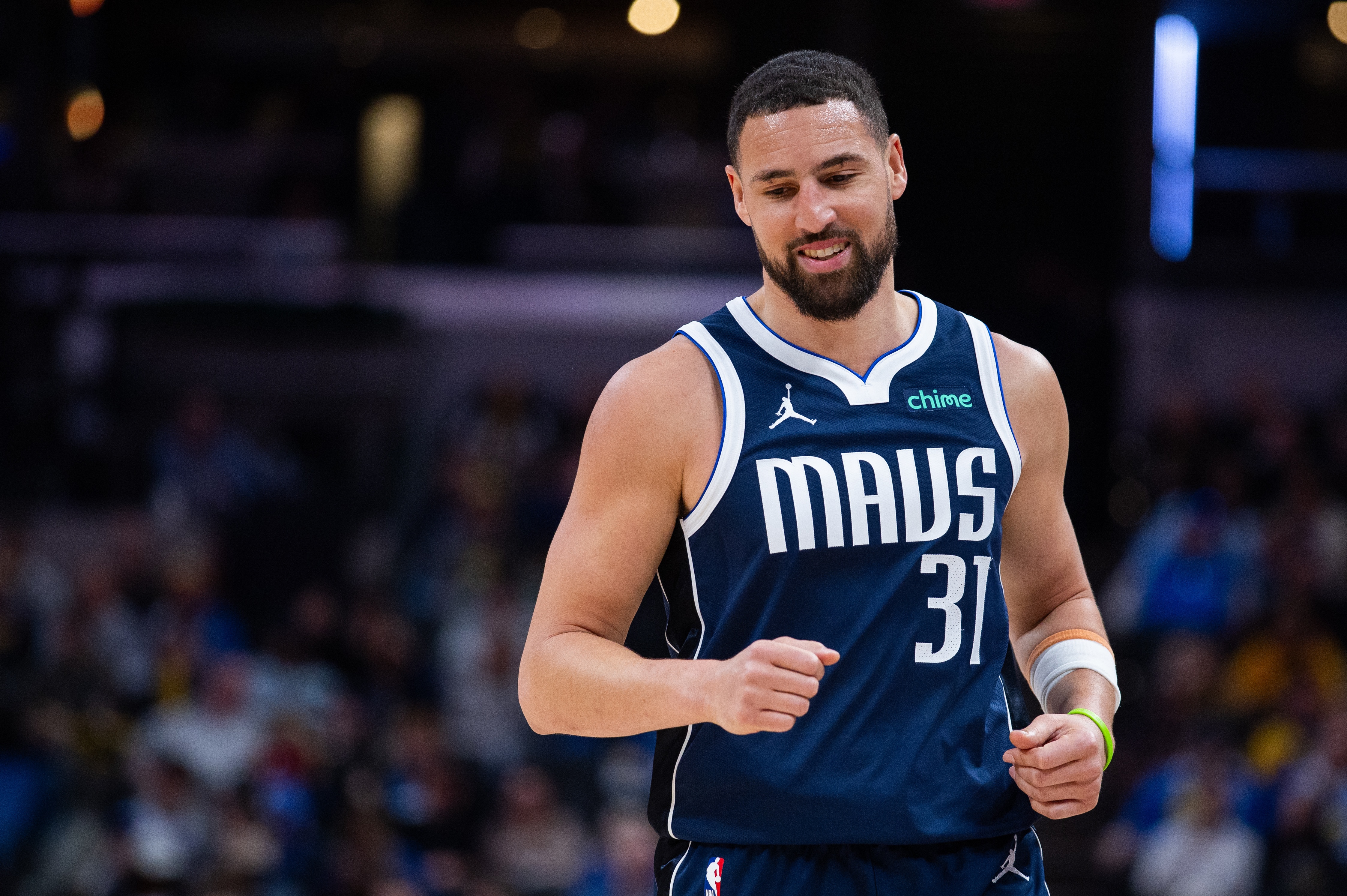 开云体育官网-铁麻了！克里斯蒂8投1中仅得5分 克莱10中2拿到7分3助